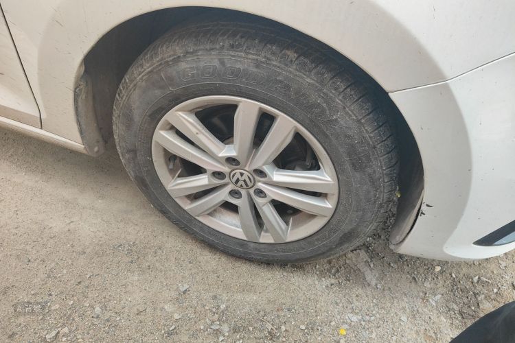 Volkswagen Santana 2020 car image #9