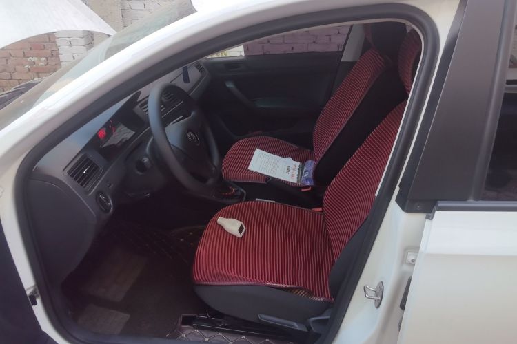 Volkswagen Santana 2018 car image #19