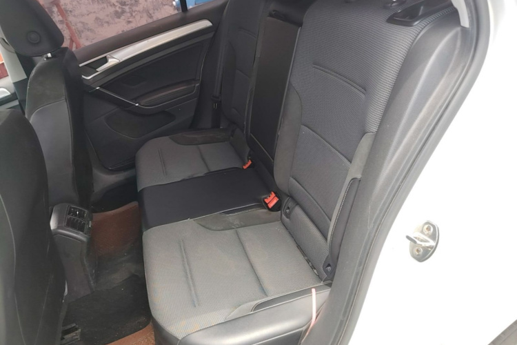 Volkswagen Golf 2018 #17 Volkswagen Golf 2018 car image #17