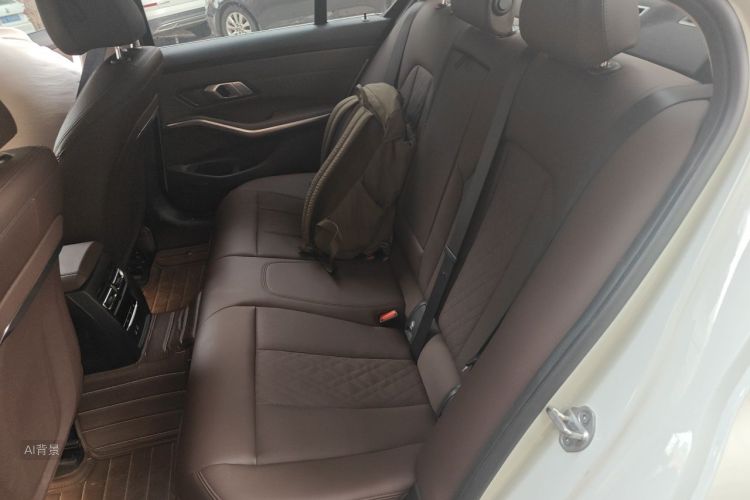 BMW 3 Series 2024 car image #19