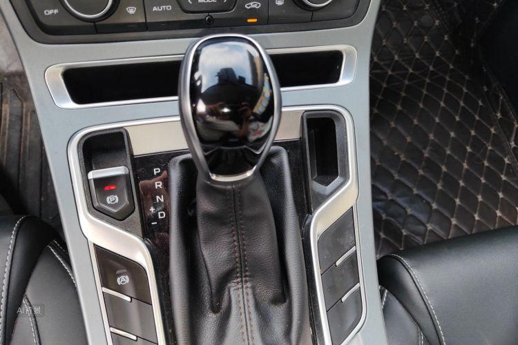 GEELY Emgrand 2021 #16 GEELY Emgrand 2021 car image #16