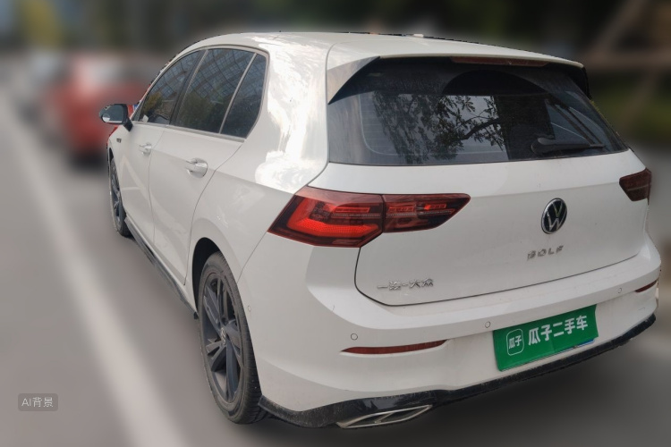 Volkswagen Golf 2022 car image #5