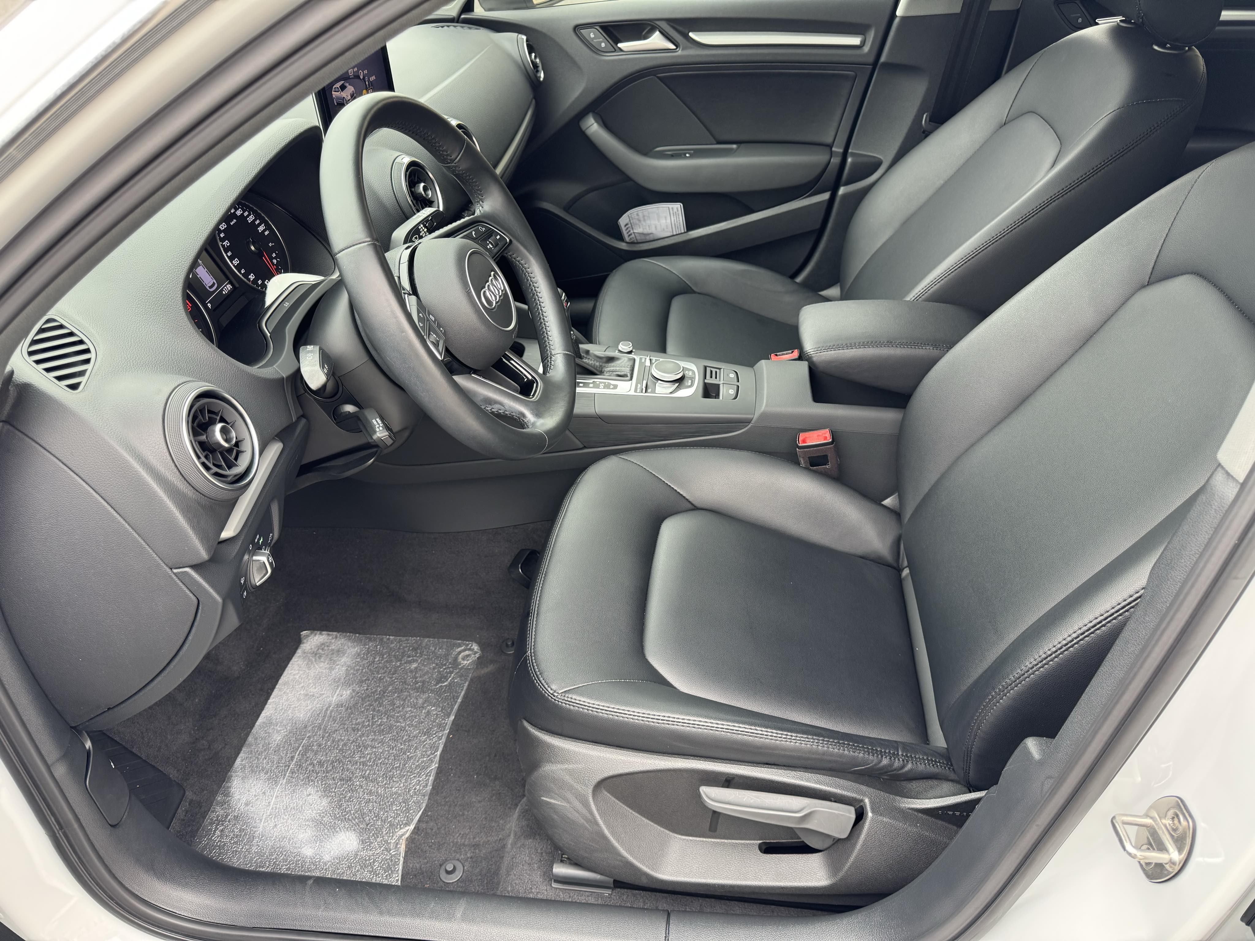 Audi A3 2020 car image #11