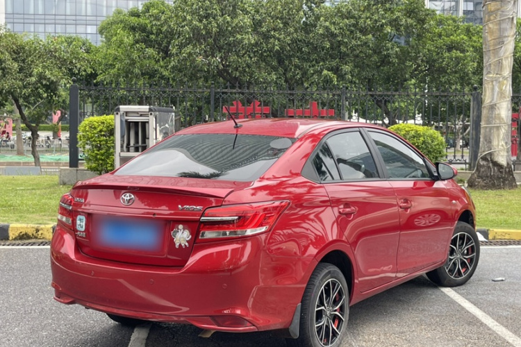 Toyota Vios 2019 immagine di auto #9