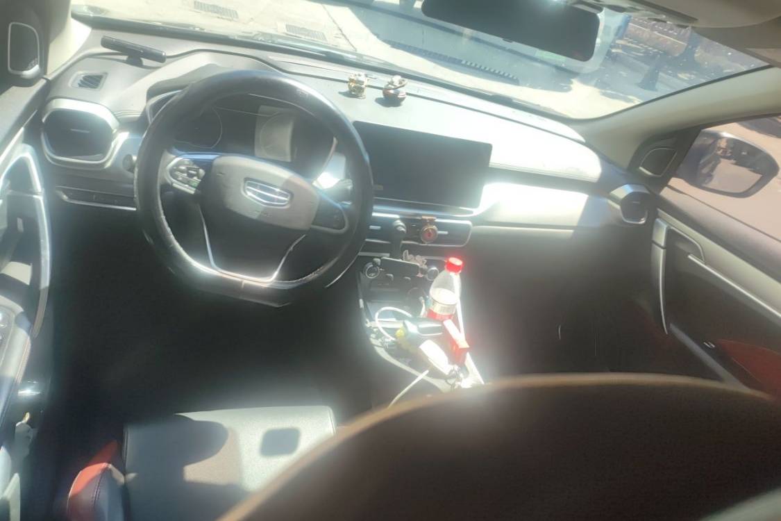 GEELY Coolray 2021 #21 GEELY Coolray 2021 car image #21