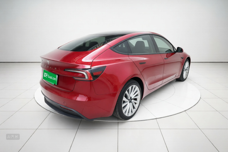 Tesla Model 3 2024 car image #7