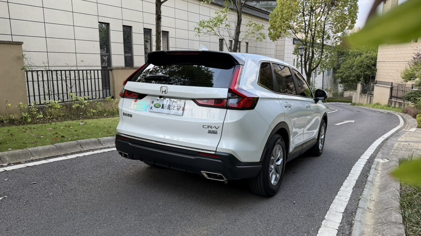 Honda CR-V 2025 car image #9