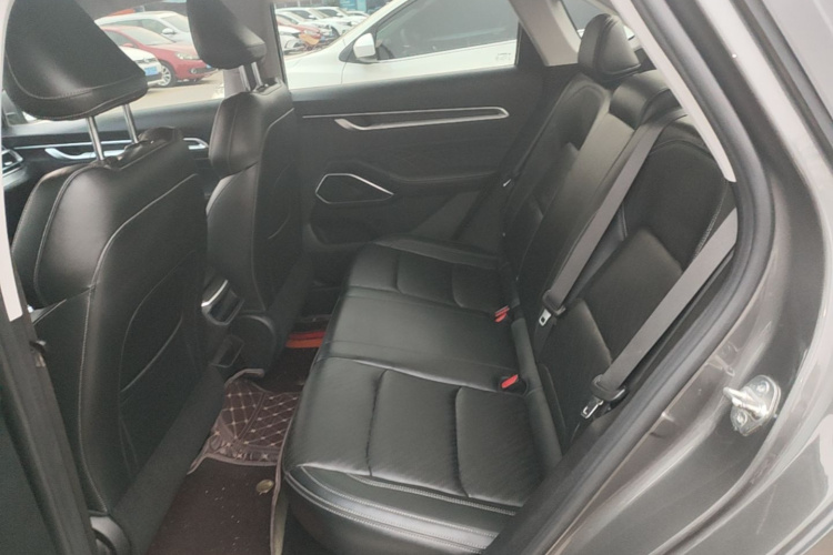 GEELY Emgrand 2023 car image #17