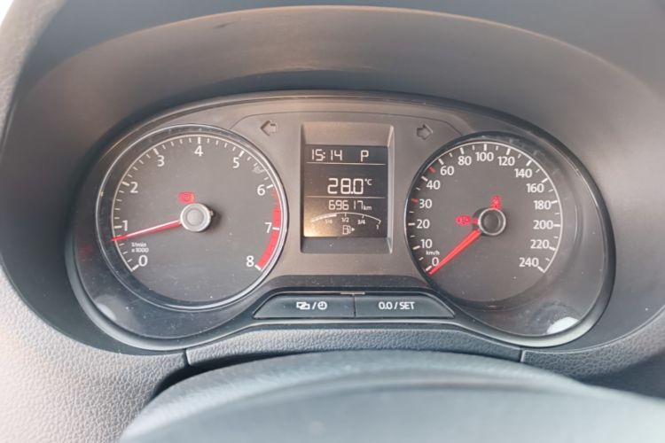 Volkswagen Polo 2017 #12 Volkswagen Polo 2017 car image #12