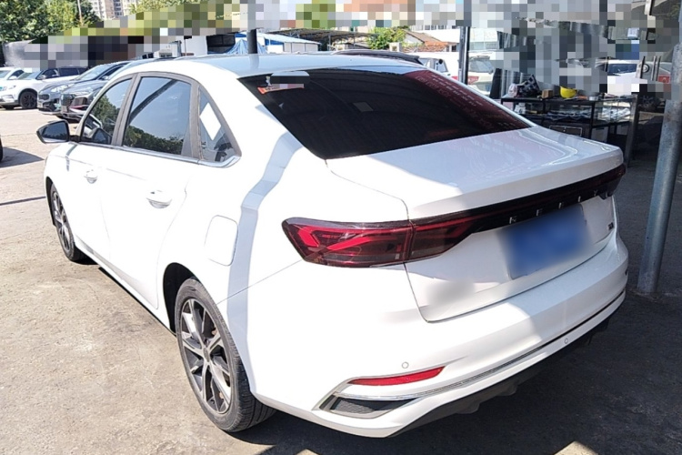 GEELY Emgrand 2022 #5 GEELY Emgrand 2022 immagine di auto #5