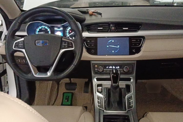 GEELY Emgrand 2018 #10 GEELY Emgrand 2018 car image #10