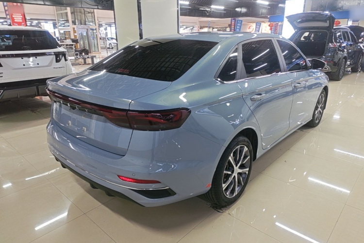 GEELY Emgrand 2023 #7 GEELY Emgrand 2023 car image #7