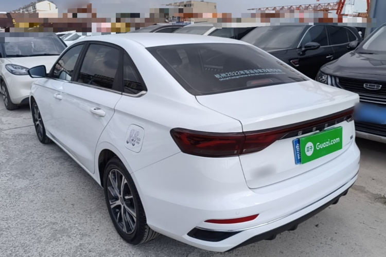 GEELY Emgrand 2022 #7 GEELY Emgrand 2022 car image #7