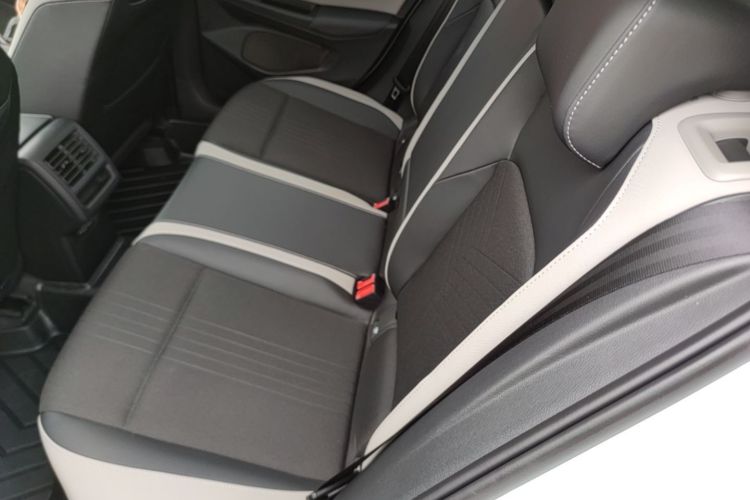 Volkswagen Golf 2021 #17 Volkswagen Golf 2021 car image #17