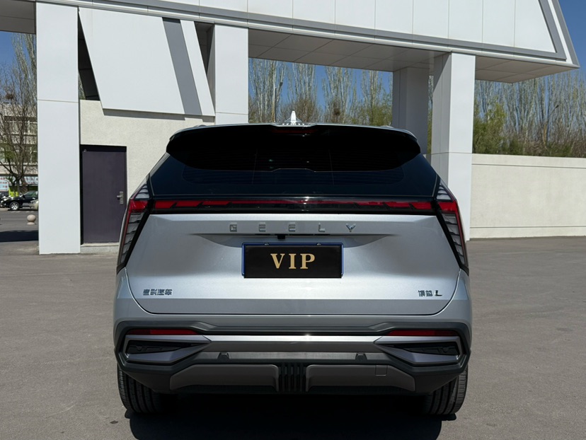 GEELY Boyue L 2024 car image #8