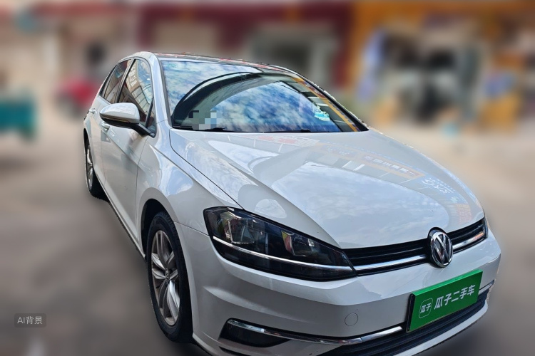Volkswagen Golf 2018 car image #4