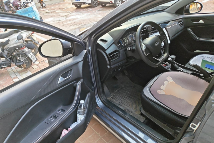 Chery Tiggo 3x 2025 #9 Chery Tiggo 3x 2025 car image #9