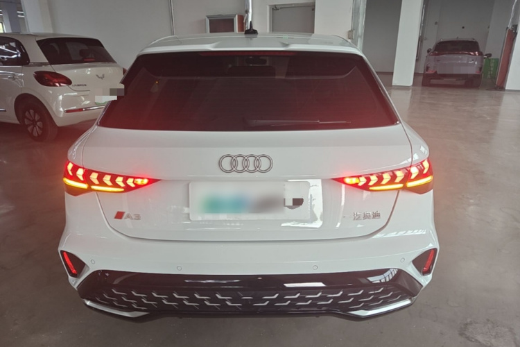 Audi A3 2025 صورة سيارة #6