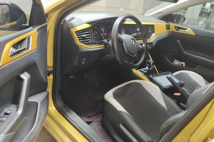Volkswagen Polo 2019 #12 Volkswagen Polo 2019 car image #12