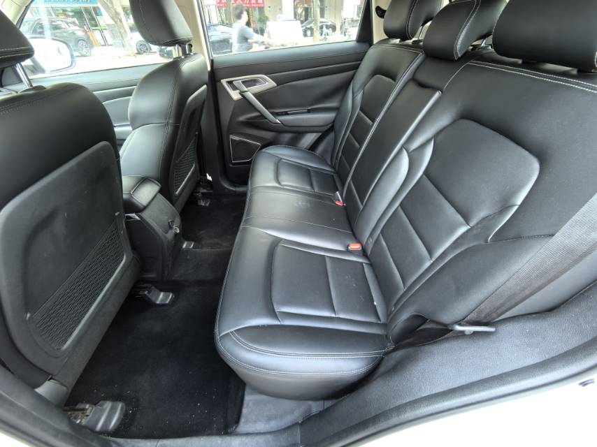 GEELY Boyue 2016 car image #5