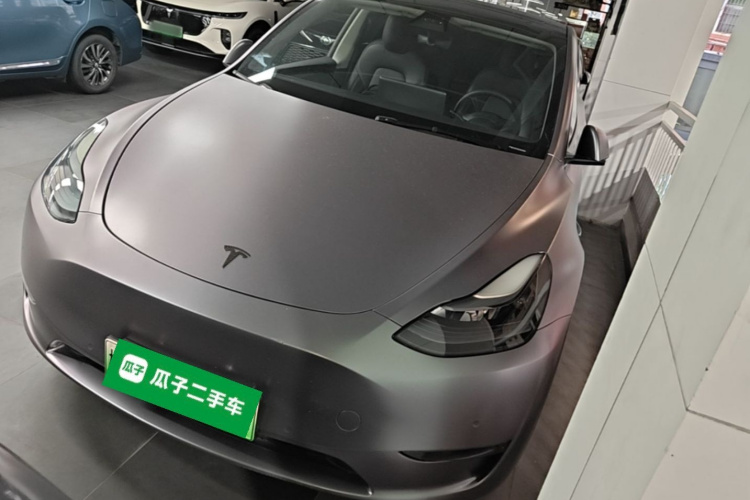 Tesla Model Y 2021 #2 Tesla Model Y 2021 car image #2