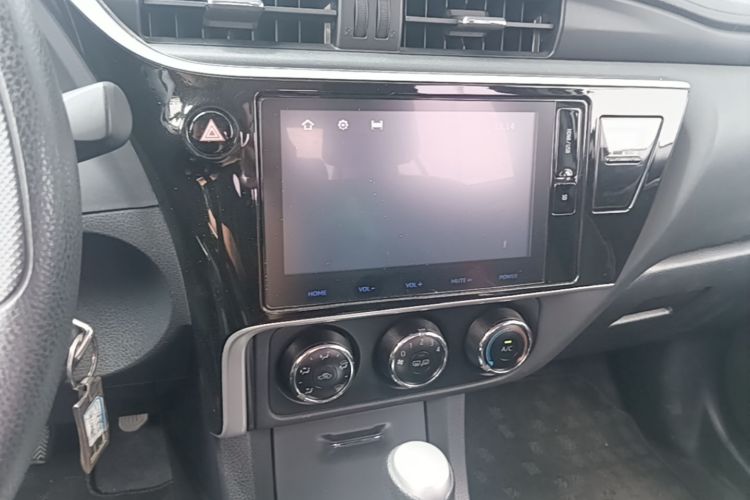 Toyota Corolla 2017 #17 Toyota Corolla 2017 car image #17