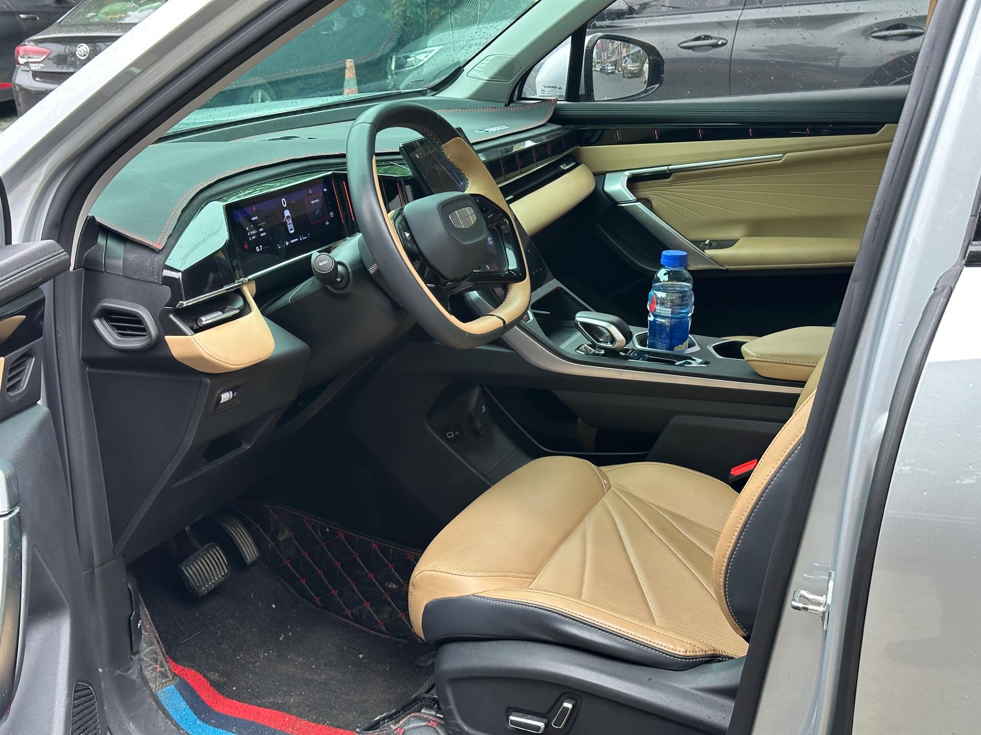 GEELY Boyue L 2023 imagem de carro #4