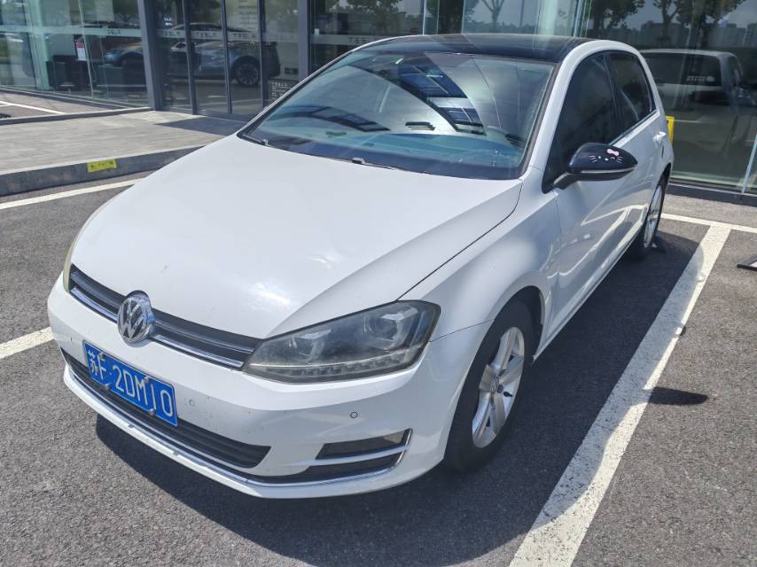 Volkswagen Golf 2017 Volkswagen Golf 2017 immagine di auto