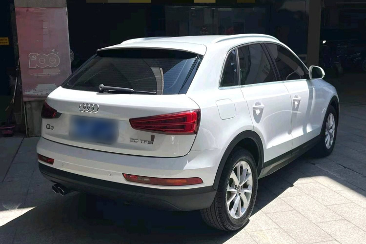 Audi Q3 2018 #6 Audi Q3 2018 car image #6