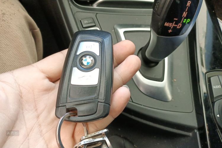 BMW 3 Series 2017 #10 BMW 3 Series 2017 car image #10