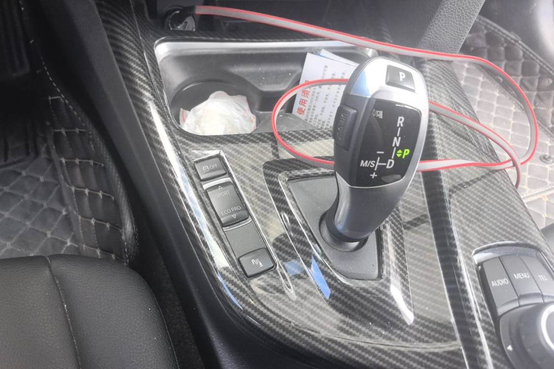 BMW 3 Series 2015 car image #27
