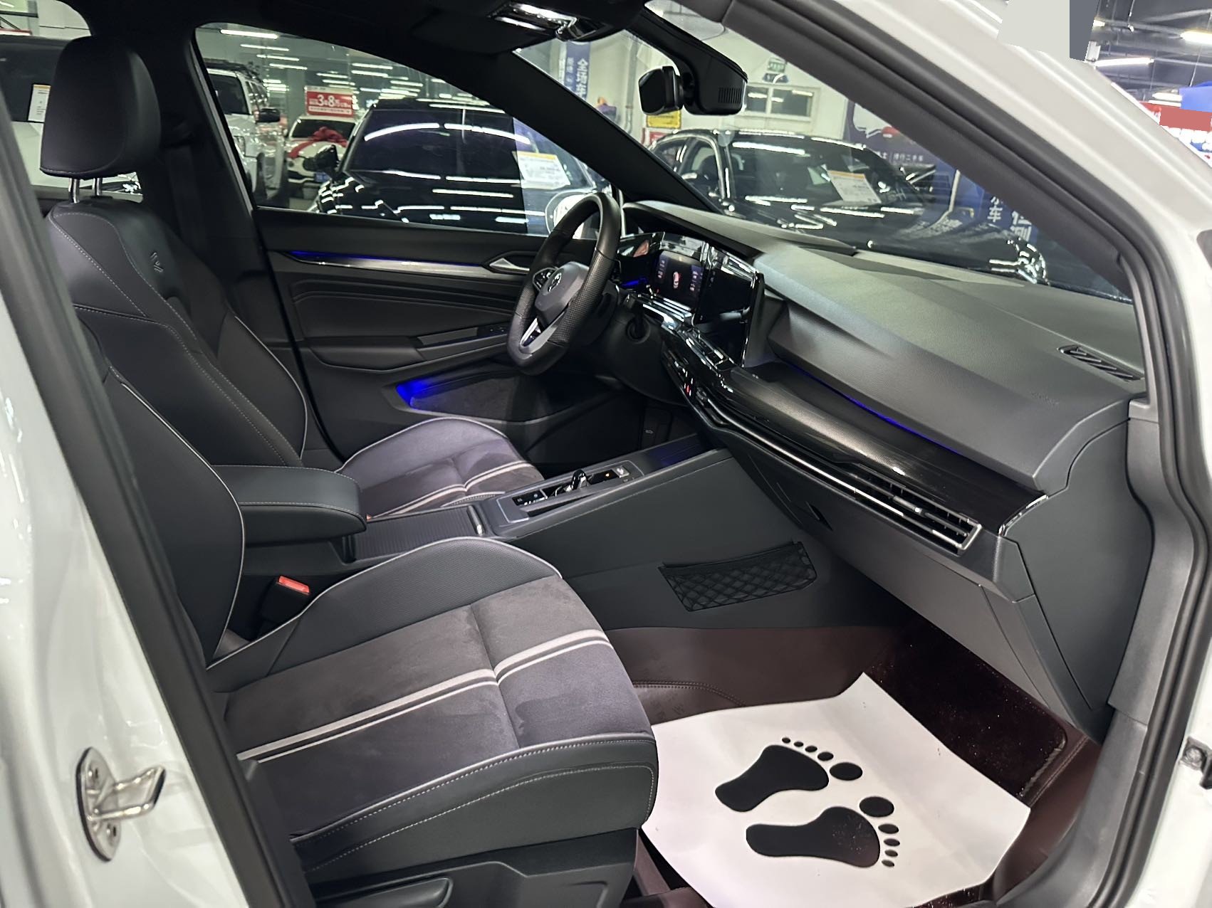 2023 #9 2023 immagine di auto #9