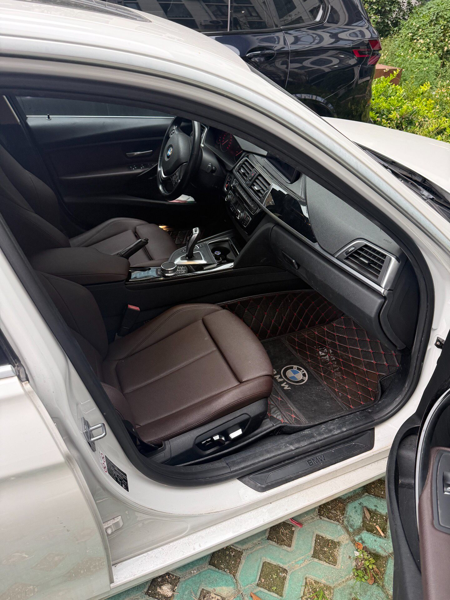 BMW 3 Series 2019 car image #4