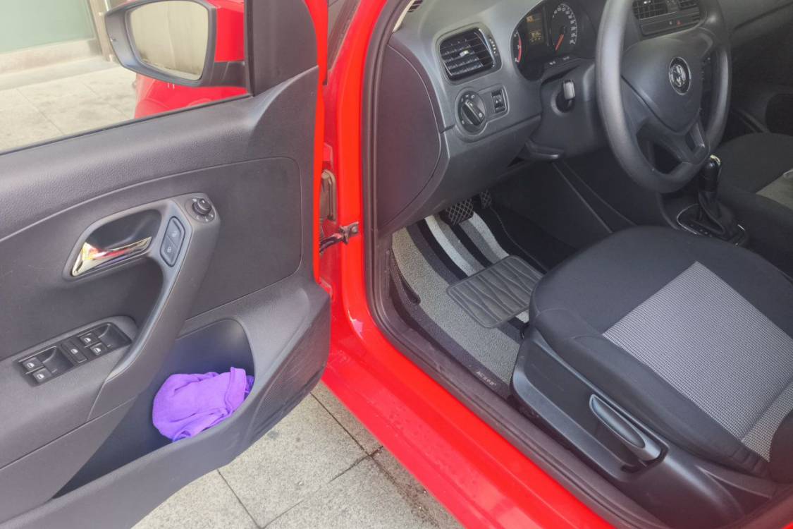 Volkswagen Polo 2017 #23 Volkswagen Polo 2017 car image #23
