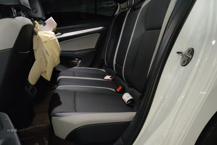 Volkswagen Golf 2022 car image #19