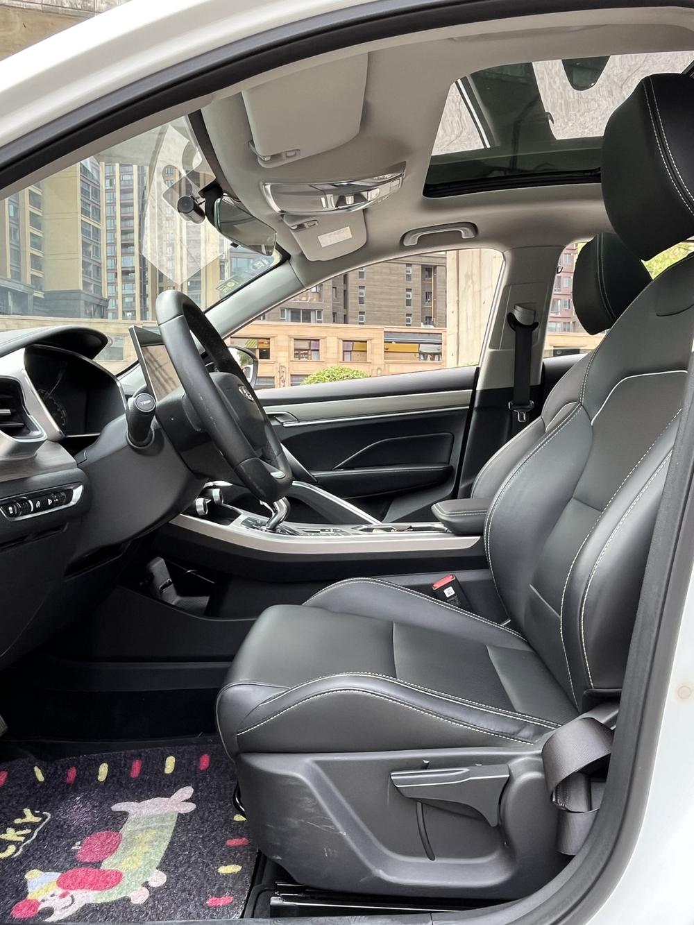 GEELY Coolray 2019 #10 GEELY Coolray 2019 car image #10