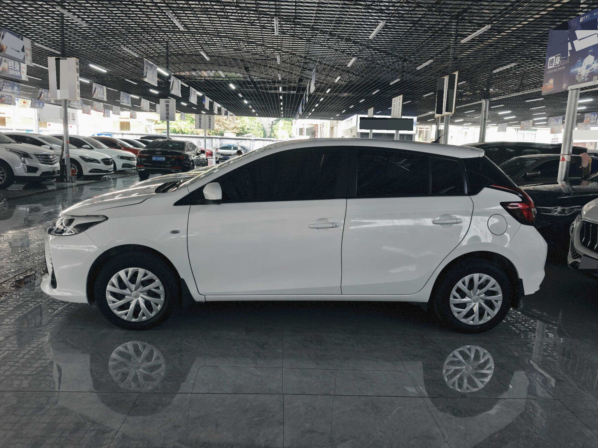 Toyota Vios FS 2020 #3 Toyota Vios FS 2020 car image #3