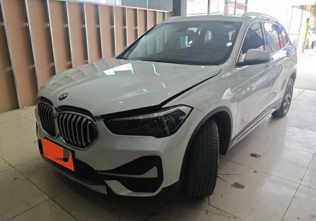 BMW X1 2022 BMW X1 2022 car image
