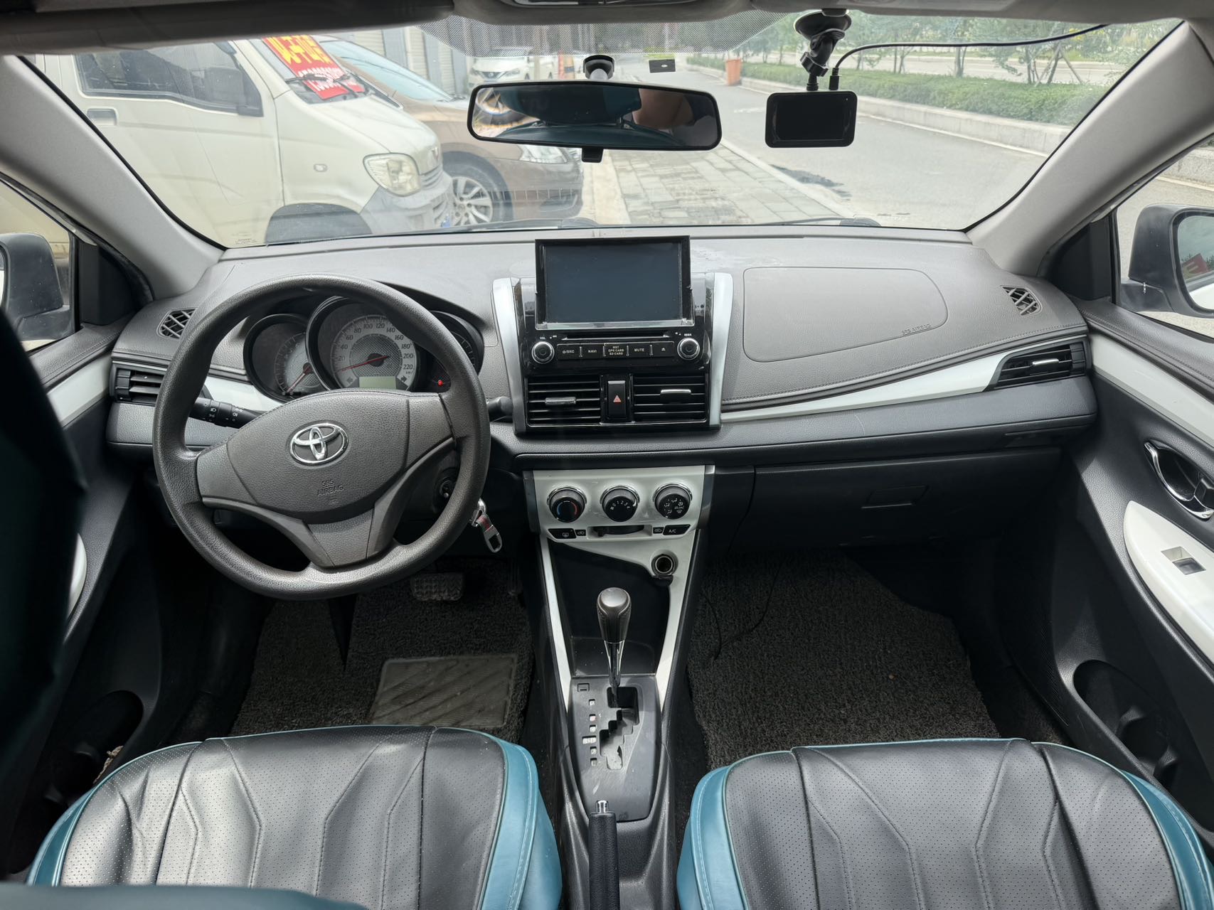 Toyota Vios 2016 car image #6