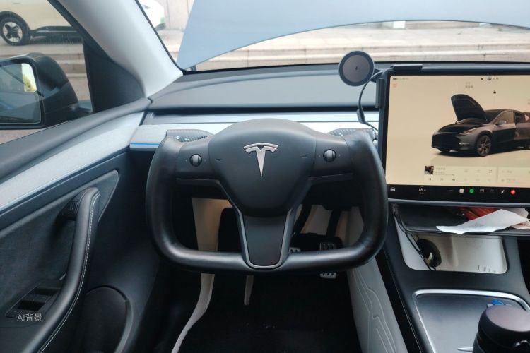 Tesla Model Y 2024 #12 Tesla Model Y 2024 car image #12