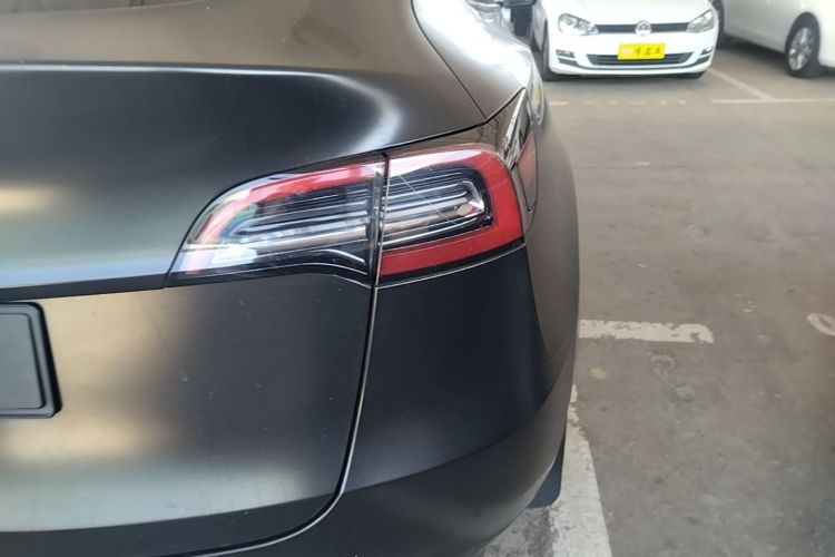 Tesla Model Y 2021 #3 Tesla Model Y 2021 immagine di auto #3