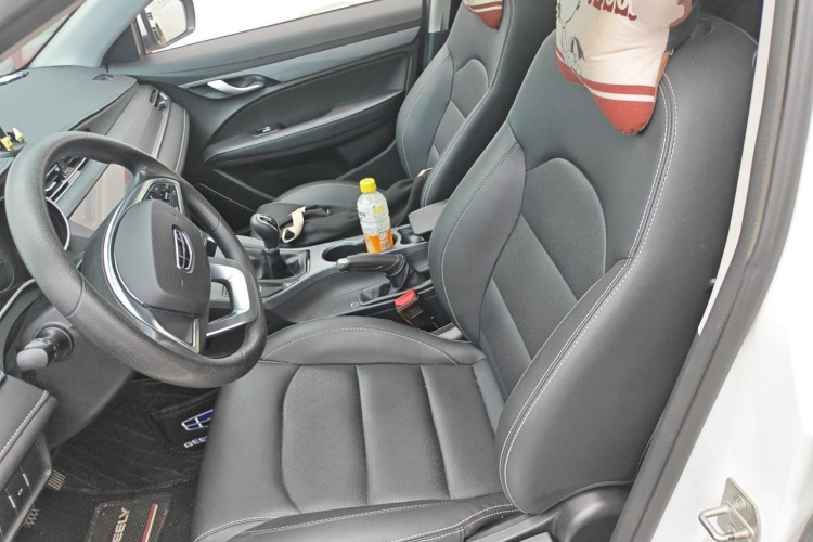 GEELY Emgrand 2020 car image #15