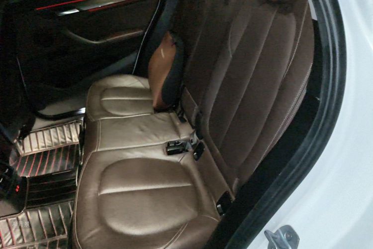 BMW X1 2019 car image #19
