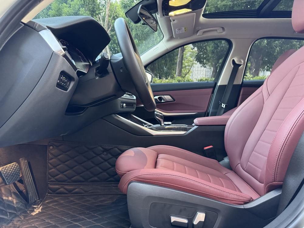 BMW 3 Series 2019 #12 BMW 3 Series 2019 car image #12