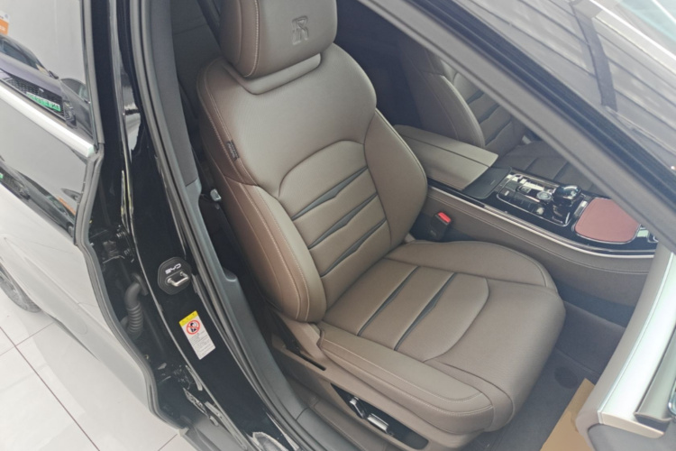 BYD Han 2024 #22 BYD Han 2024 صورة سيارة #22