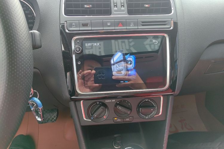 Volkswagen Polo 2019 #17 Volkswagen Polo 2019 car image #17
