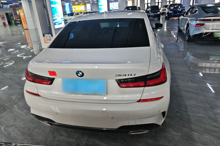 BMW 3 Series 2020 #6 BMW 3 Series 2020 immagine di auto #6