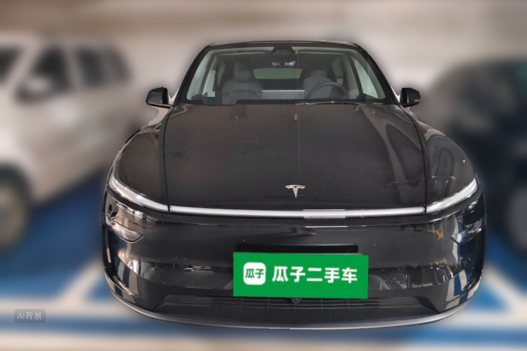 Tesla Model Y 2025 car image #3