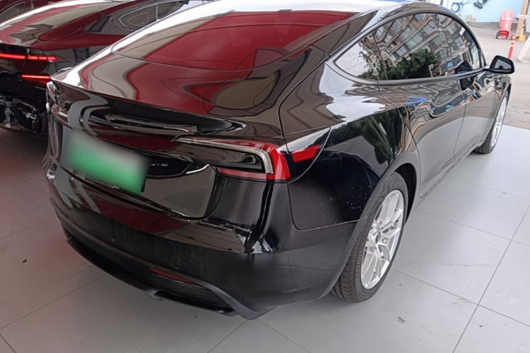 Tesla Model 3 2025 #5 Tesla Model 3 2025 car image #5