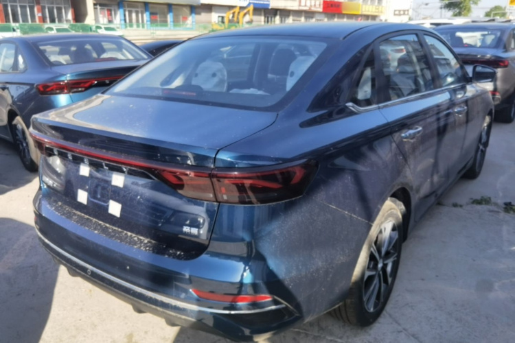 GEELY Emgrand 2026 #7 GEELY Emgrand 2026 car image #7